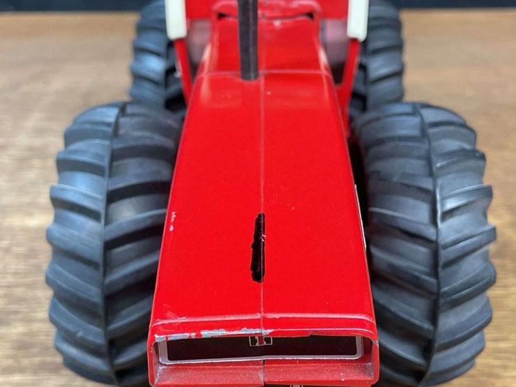 1/16-ih-3588-ertl-image-7