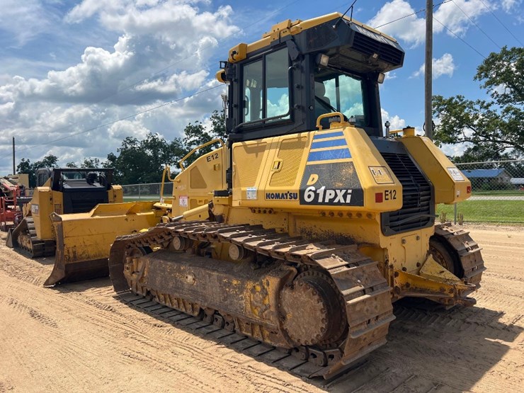 2016-komatsu-d61pxi-23-image-2