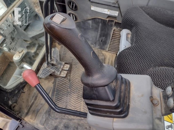 2021-bobcat-e50m-image-11