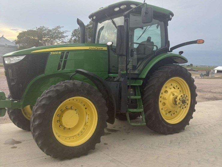 john-deere-7200r-image-4