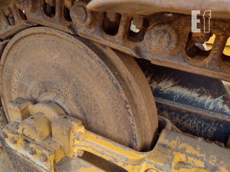 deere-650k-xlt-image-28