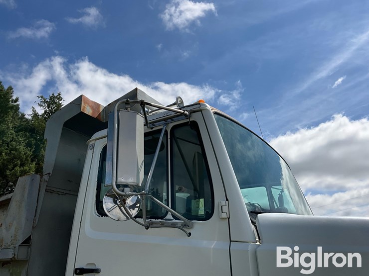 1989-freightliner-flc112-image-19