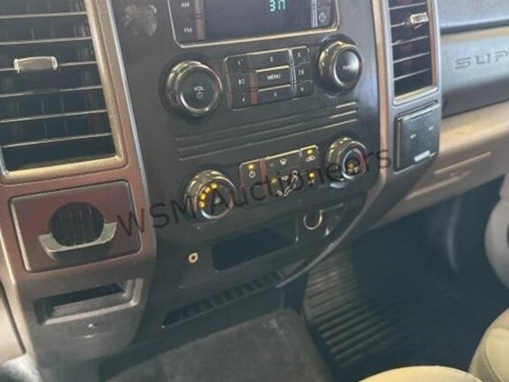 2017-ford-f250-image-17