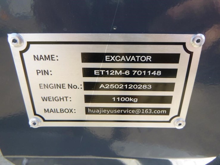 bttl-et12m-6-hydraulic-excavator-image-29