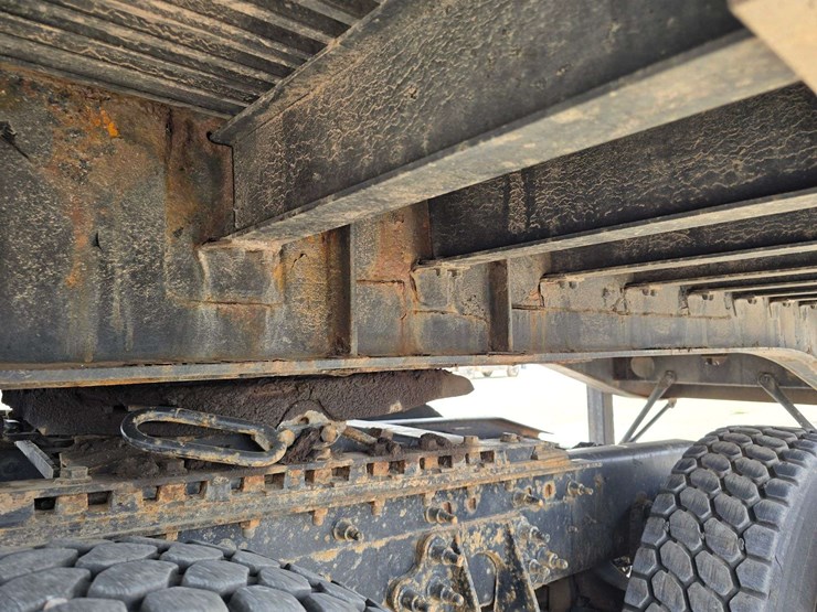 1998-transcraft-eagle-aluminum-flat-bed-trailer,-spread-axle,-11r22.5-tires-on-all-aluminum-rims,-ne-image-5
