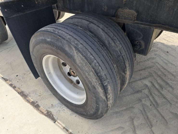 1998-transcraft-eagle-aluminum-flat-bed-trailer,-spread-axle,-11r22.5-tires-on-all-aluminum-rims,-ne-image-35
