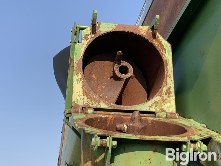 john-deere-650-image-17