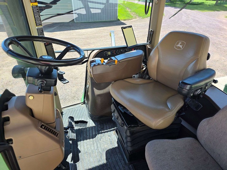 2006-john-deere-8430-image-62