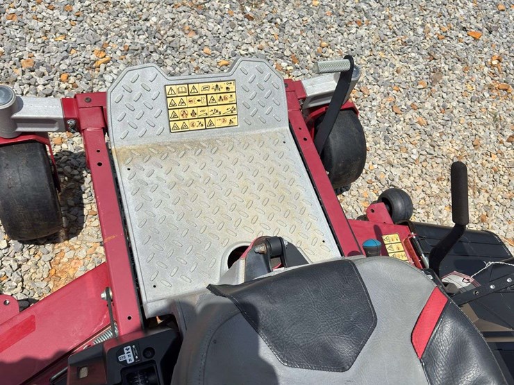 toro-54"-zero-turn-mower-image-7