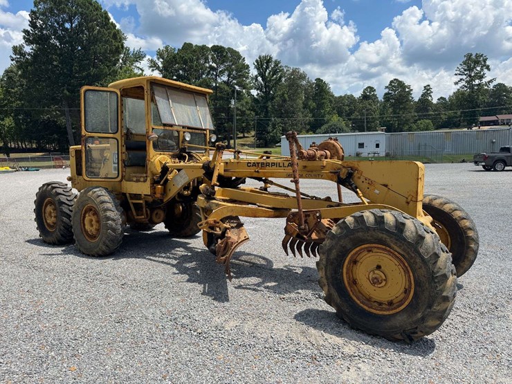 caterpillar-120-image-8