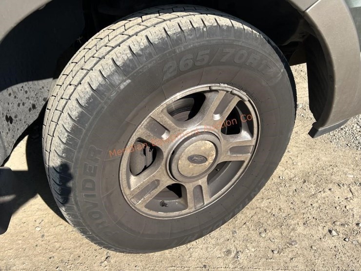 2003-ford-explorer-eddie-bauer-image-12
