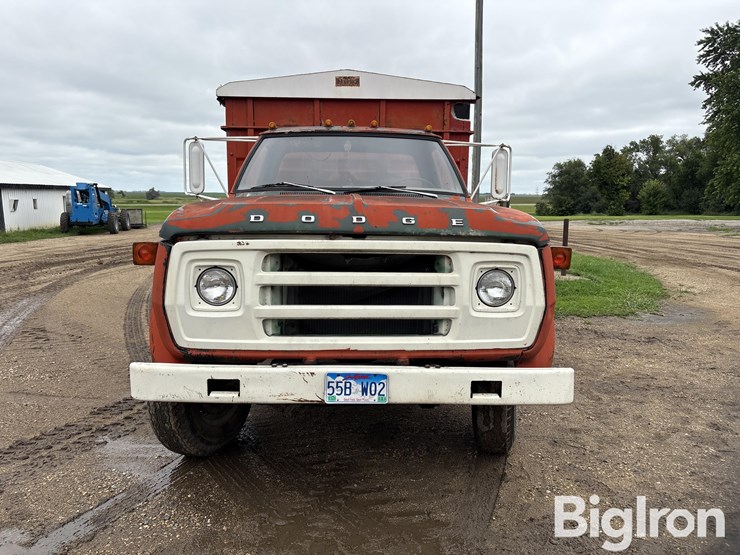 1975-dodge-d600-image-2