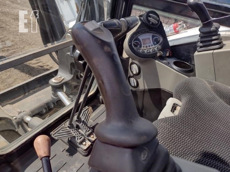 2018-bobcat-e85-image-10