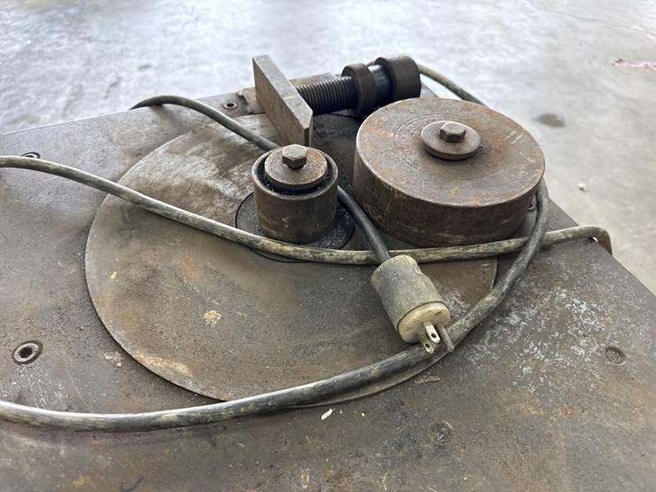 diamond-products-electric/hydraulic-rebar-bender-support-equipment-image-3