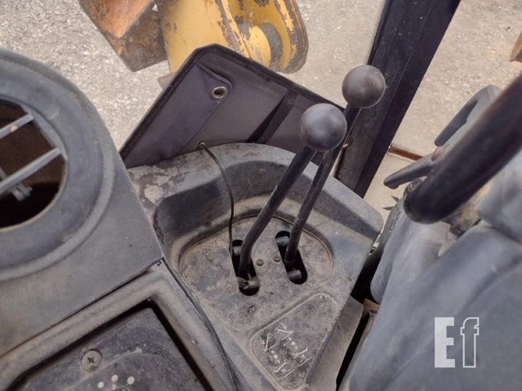 2007-deere-310sj-image-11