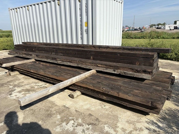 (31)-3”x10”x18’-creosote-bridge-planks-image-6