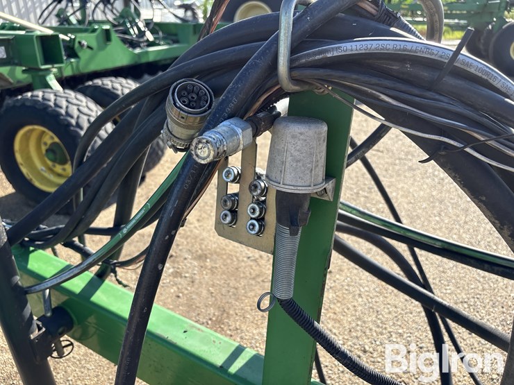 2009-john-deere-1890-image-11