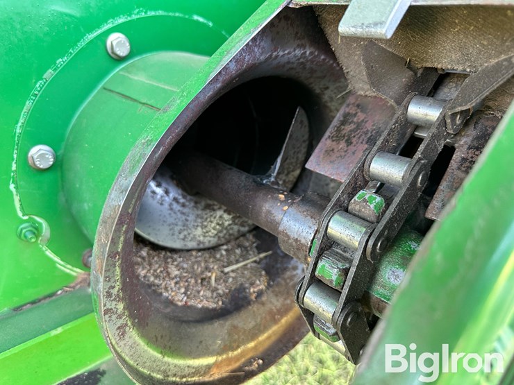 2005-john-deere-9760-sts-image-19