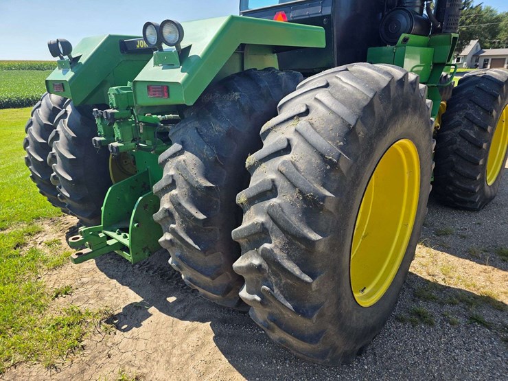 1989-john-deere-8760-image-55