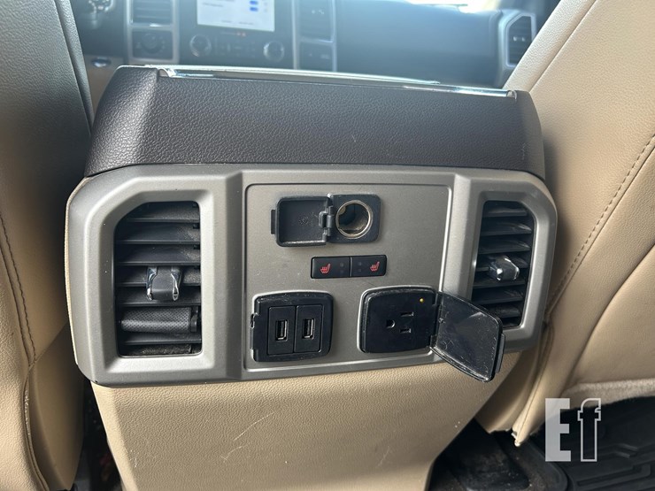 2020-ford-f150-image-25
