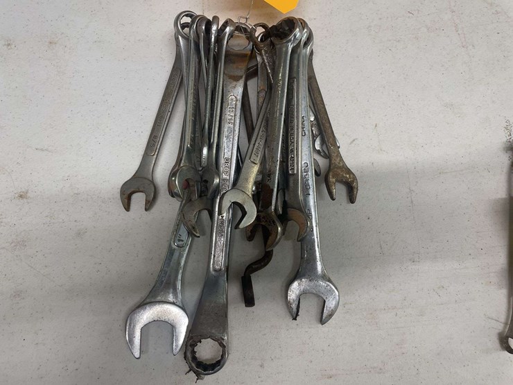 lot-of-(20)-wrenches-image-1