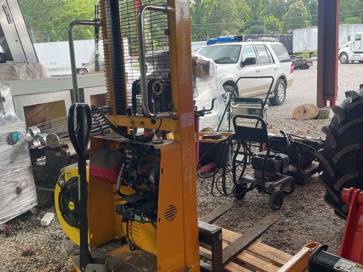 noblelift-platform-lift-image-3