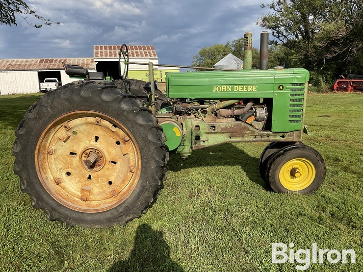 1951-john-deere-model-a-image-4