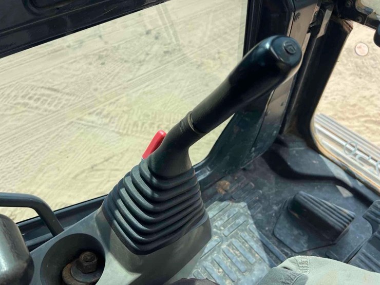 2018-komatsu-pc360-lc-11-image-36