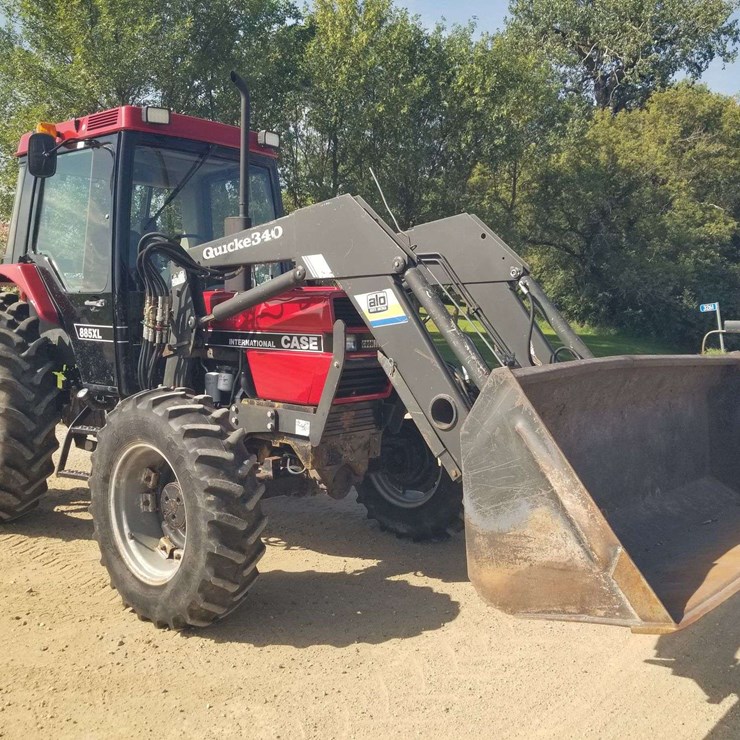 1989 CASE IH 885