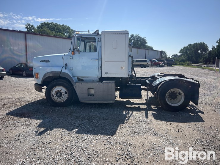 1989-ford-la9000-image-8