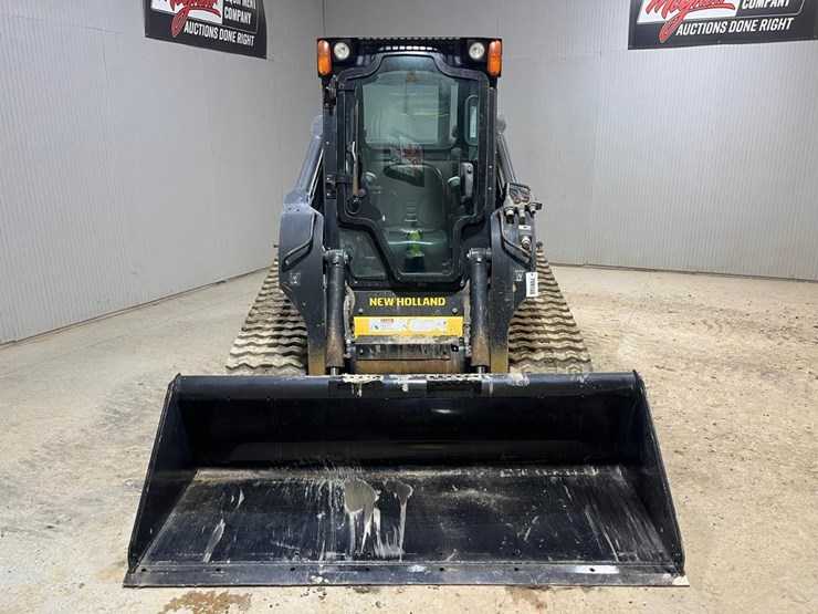 new-holland-c232-image-8