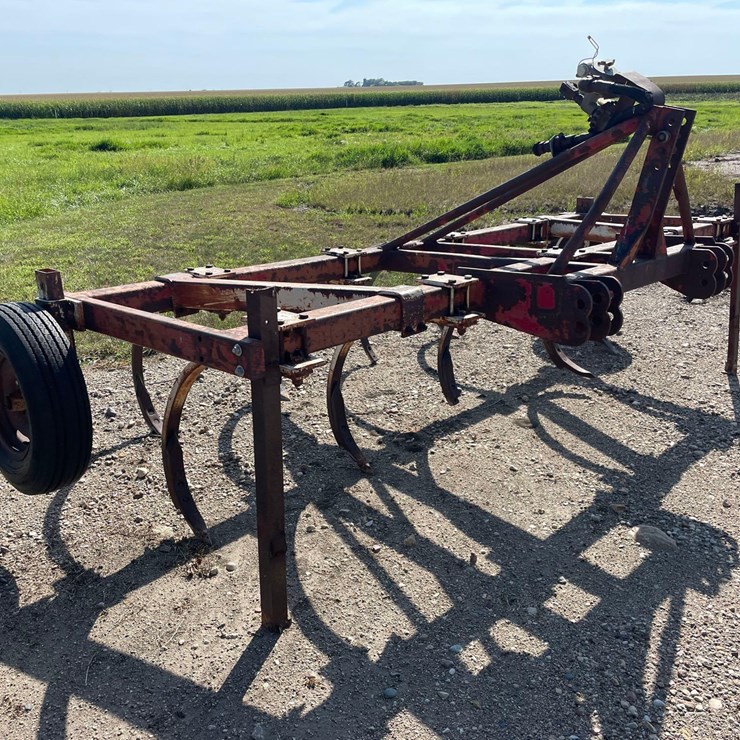 12ft Chisel Plow