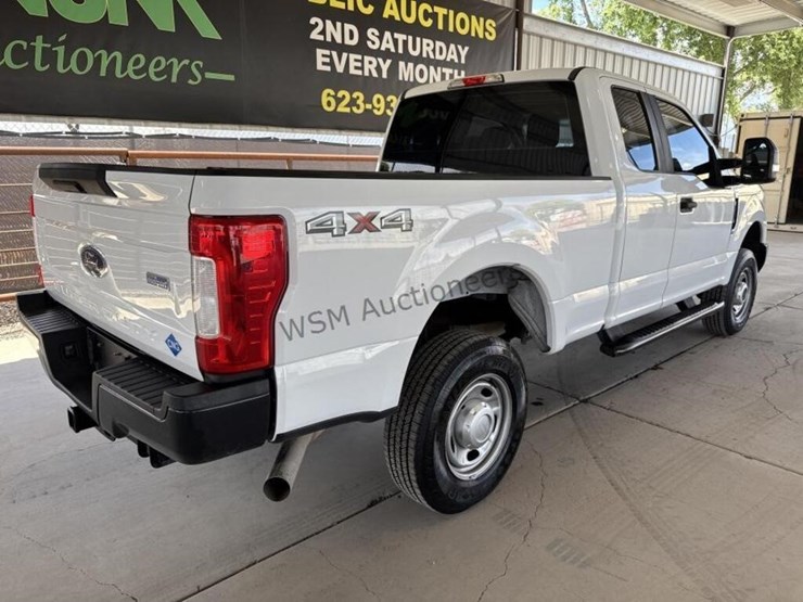 2017-ford-f250-image-7