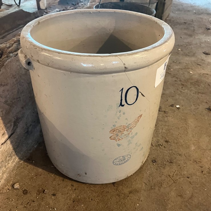 #3068 • Red Wing 10 Gal Crock