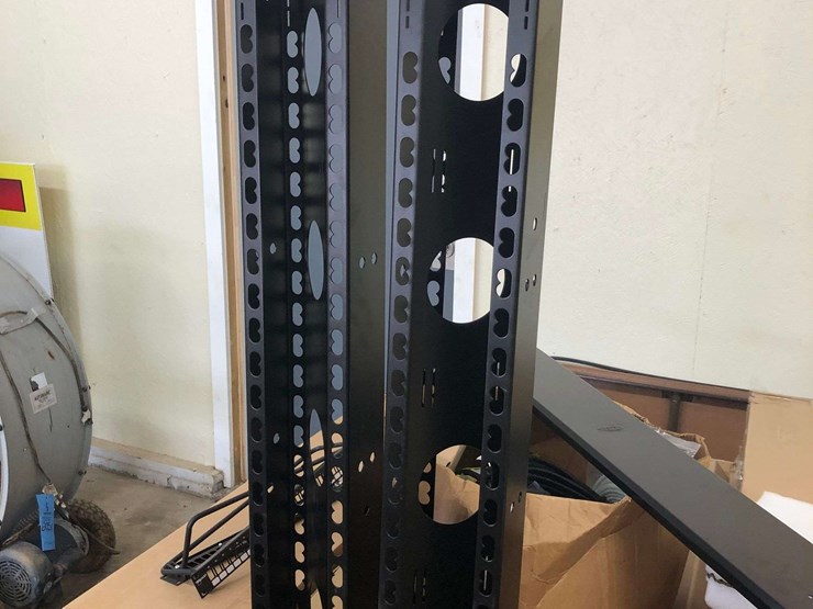 qty(13)-boxes-data-racks-cat-6-wire-image-10
