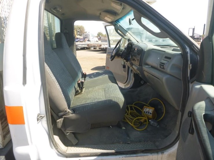 2005-ford-f450-image-20