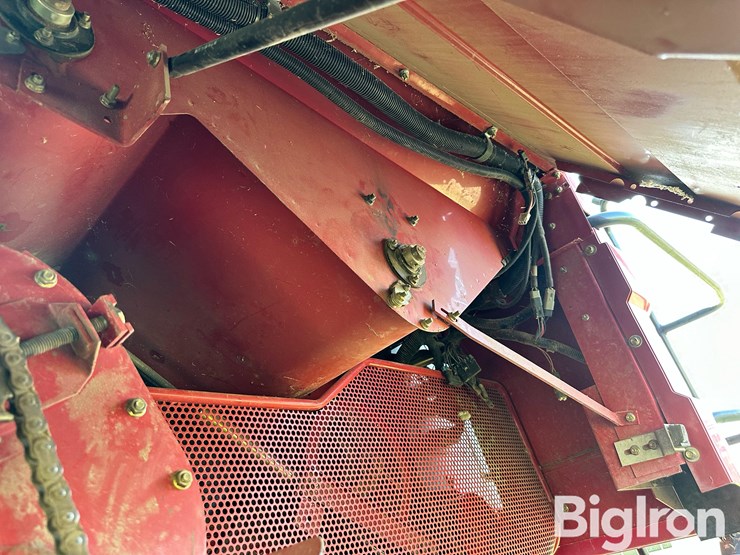 2008-case-ih-2588-image-19