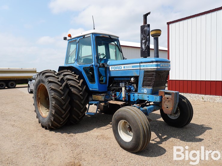 ford-9700-image-3