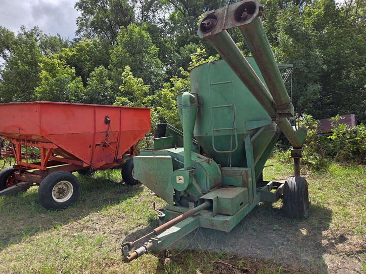 john-deere-400-image-15