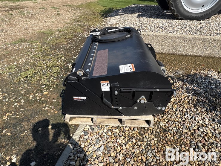 erskine-76"-skid-steer-sweeper-bucket-image-4