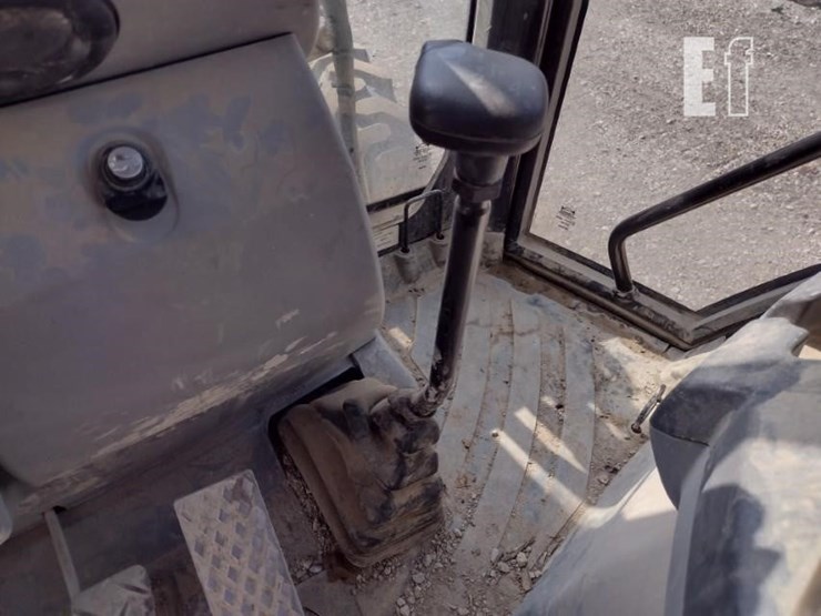 2011-caterpillar-420e-it-image-9