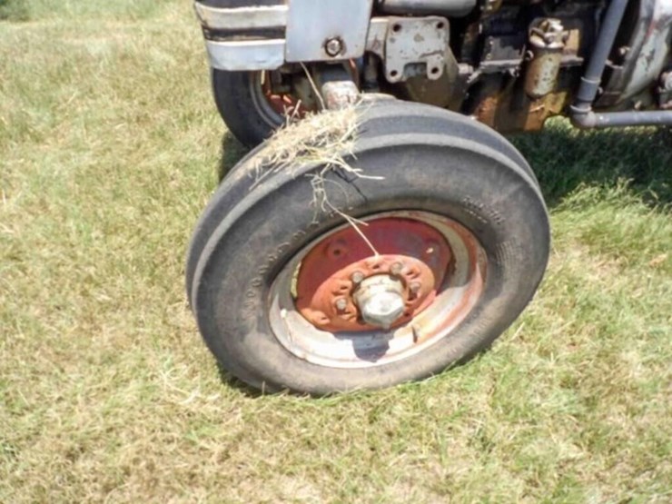 massey-ferguson-150-image-14