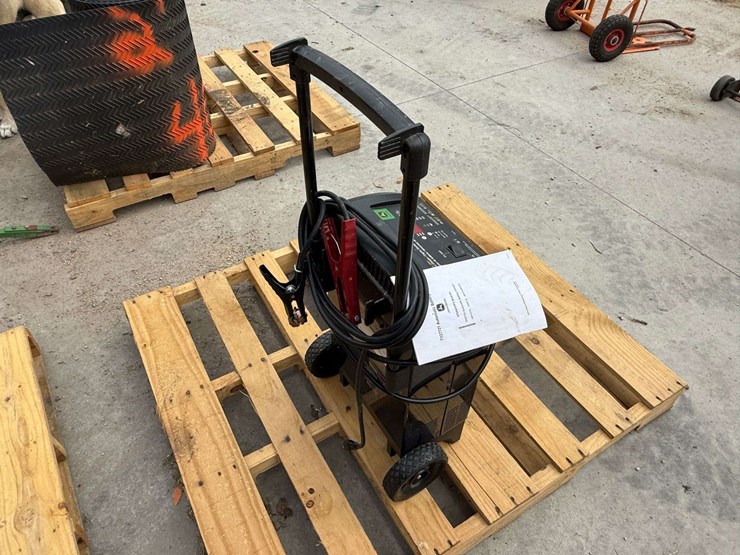 john-deere-250-image-3
