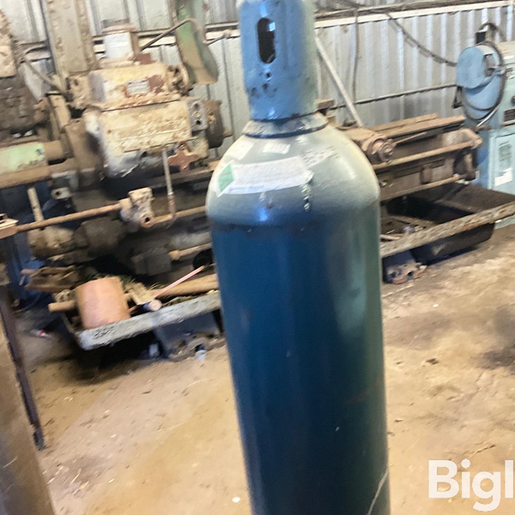 Airgas UN1956 Oxygen Bottle