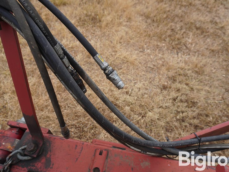 case-ih-4800-image-13