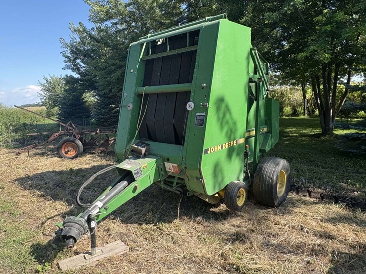 john-deere-435-image-1