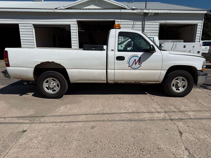 2001-chevrolet-1500-image-6