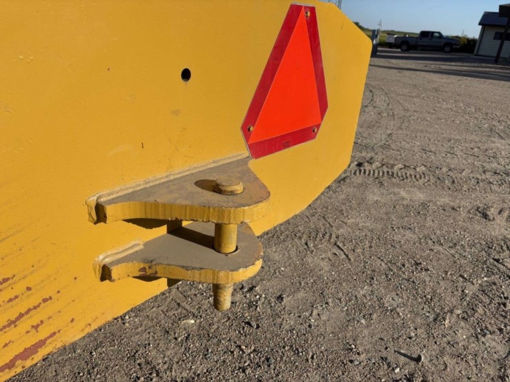 allis-chalmers-745-wheel-loader,-23.5-25-tires,-20-ply-fronts,-16-ply-rears,-115”-material-bucket,-w-image-20