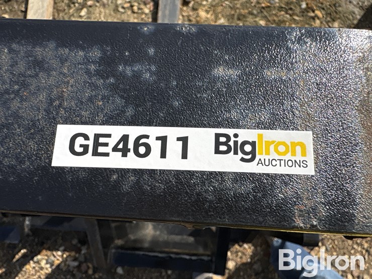 48”-skid-steer-pallet-forks-image-18