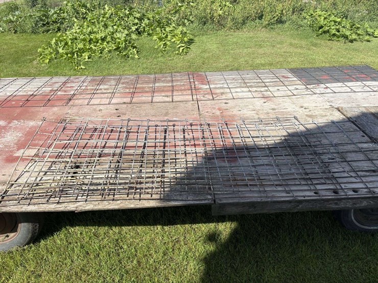 (4)-wire-panels,-1--14’,-1-8’,-2-6’-image-2